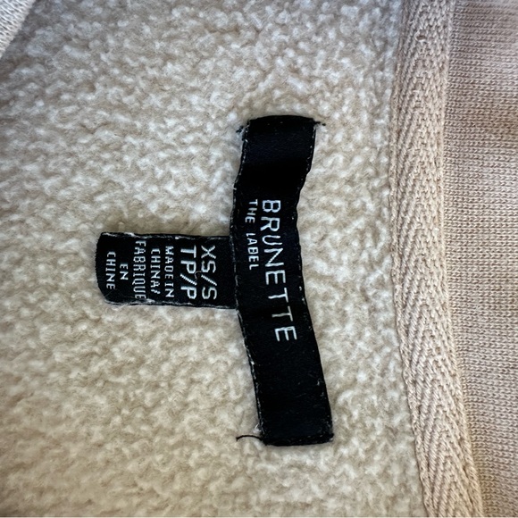 Brunette The Label Cream Knit Sweater Size XS/S - Spot on left back shoulder - Picture 4 of 5